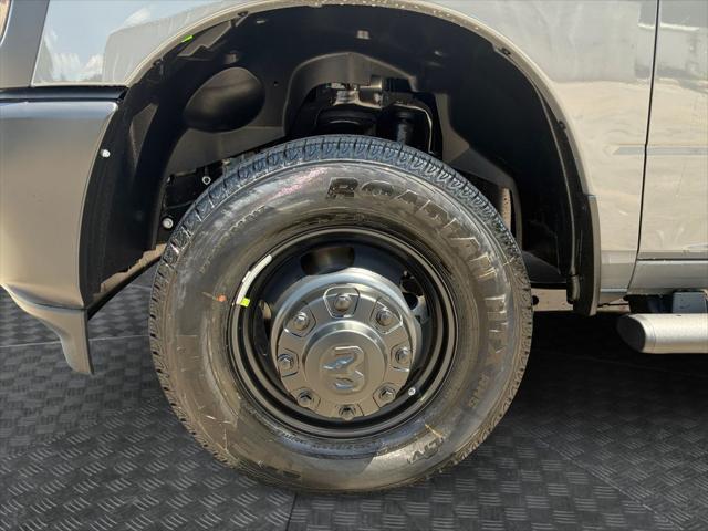 2026 Ram 3500 Tradesman Crew Cab 4x4 8' Box