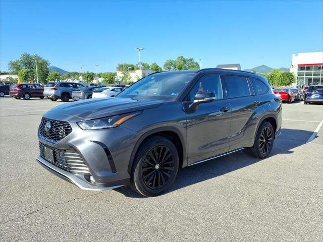 2025 Toyota Highlander XSE