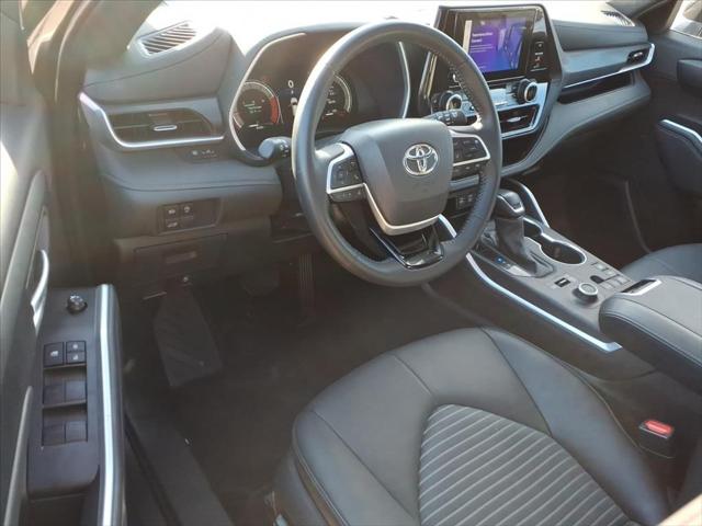 2025 Toyota Highlander XSE