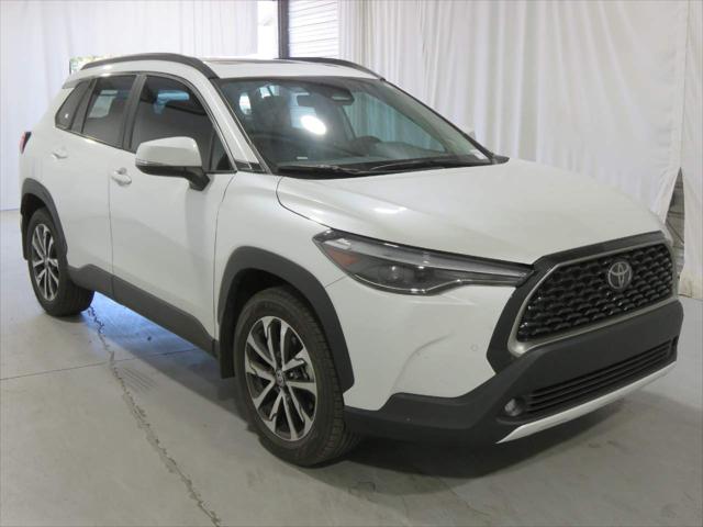 2023 Toyota Corolla Cross XLE