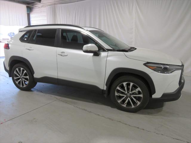 2023 Toyota Corolla Cross XLE