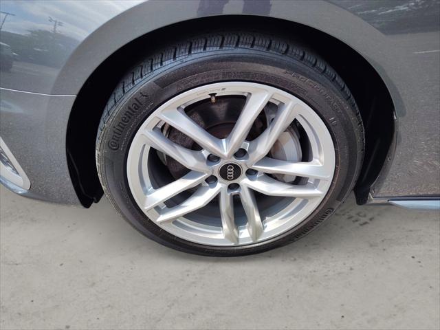2022 Audi A4 Premium Plus 45 TFSI S line quattro S tronic