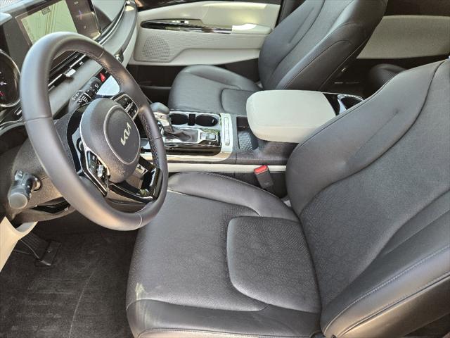 2024 Kia Carnival MPV EX