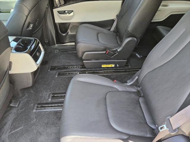 2024 Kia Carnival MPV EX