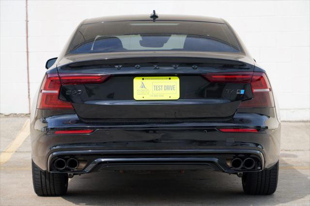 2021 Volvo S60 T6 R-Design