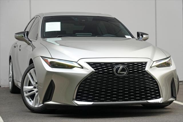 2021 Lexus IS 300 IS 300 w/ Comfort Package