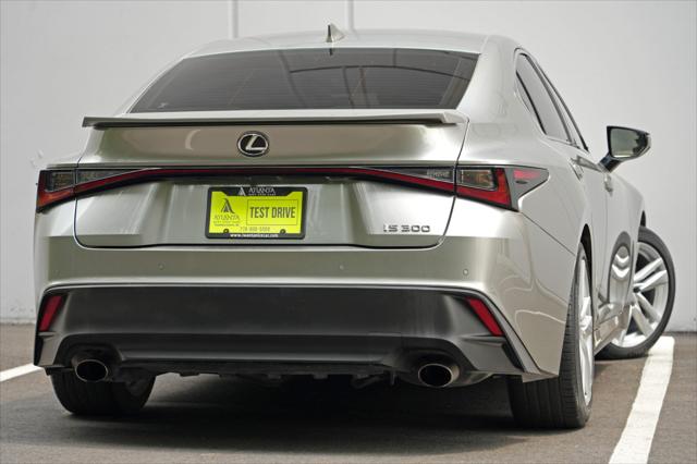 2021 Lexus IS 300 IS 300 w/ Comfort Package