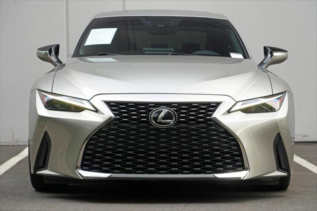 2021 Lexus IS 300 IS 300 w/ Comfort Package