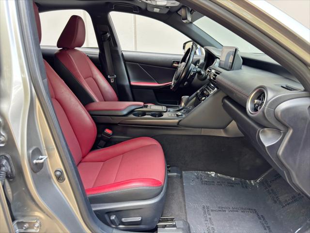 2021 Lexus IS 300 IS 300 w/ Comfort Package