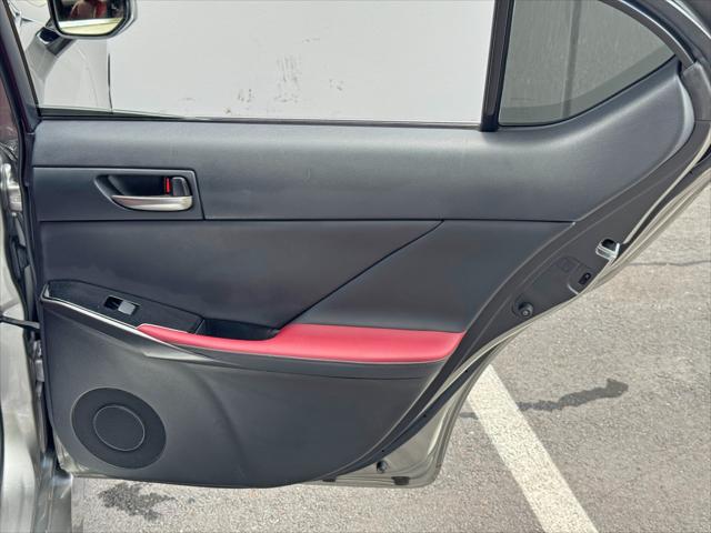 2021 Lexus IS 300 IS 300 w/ Comfort Package