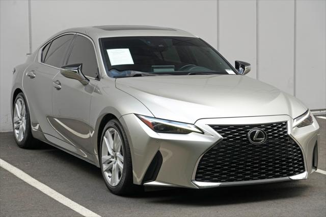 2021 Lexus IS 300 IS 300 w/ Comfort Package