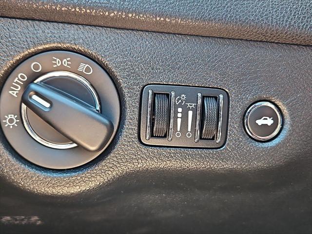 2023 Chrysler 300 Touring AWD