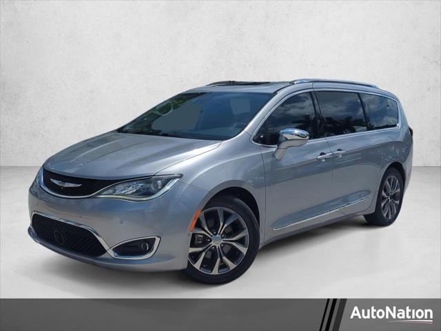 2017 Chrysler Pacifica Limited for sale in Pembroke Pines, FL