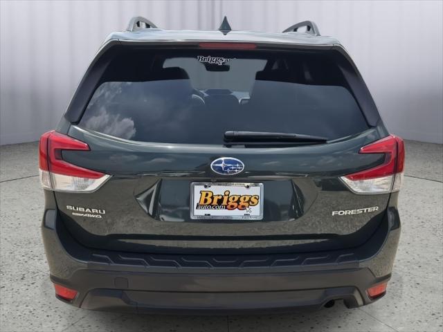 2023 Subaru Forester Premium