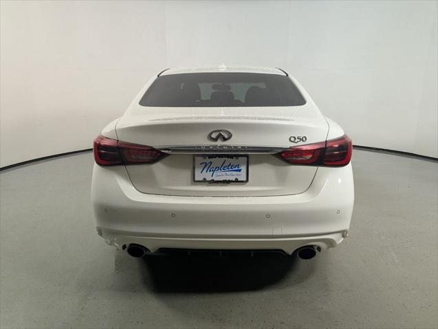 2023 INFINITI Q50 LUXE