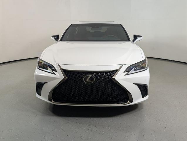 2024 Lexus ES 350 F SPORT Handling