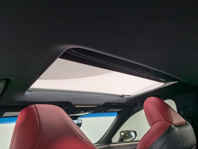 2024 Lexus ES 350 F SPORT Handling