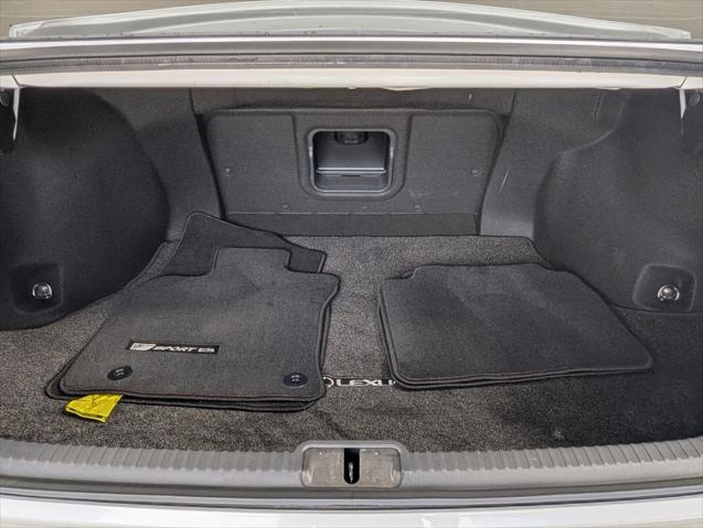 2024 Lexus ES 350 F SPORT Handling