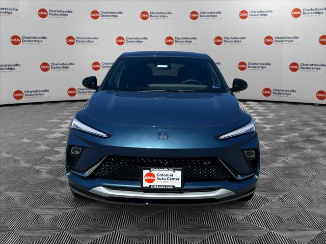 2026 Buick NV Sport Touring FWD