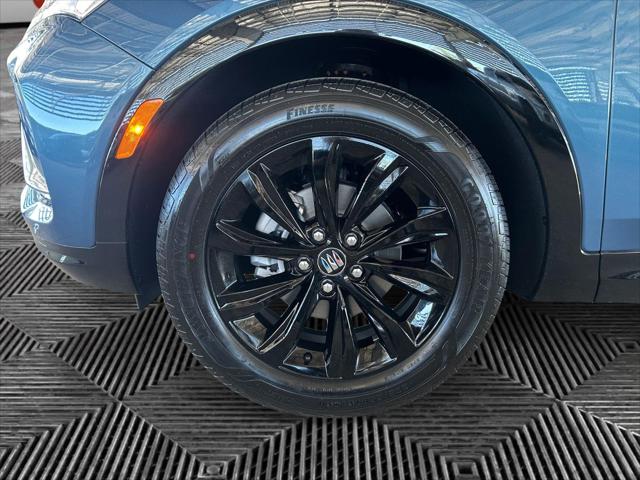 2026 Buick NV Sport Touring FWD