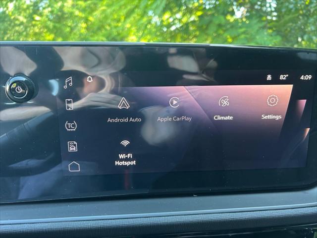 2026 Buick NV Sport Touring FWD
