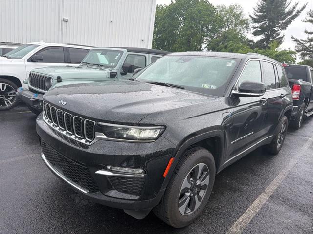 2022 Jeep Grand Cherokee 4xe Limited 4x4 2022 Jeep Grand Cherokee 4xe Limited 4x4