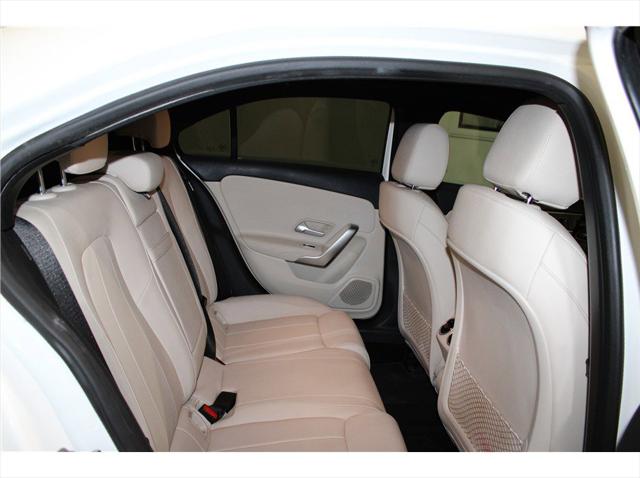 2022 Mercedes-Benz A 220 4MATIC