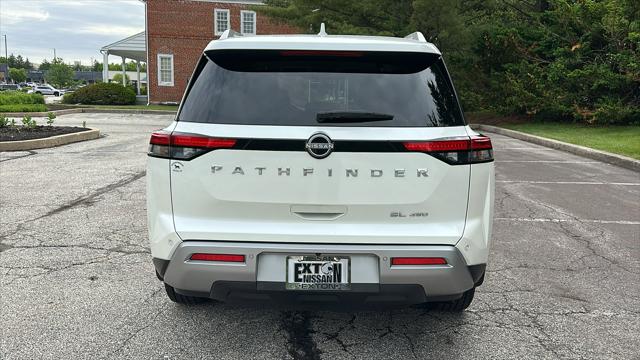 2024 Nissan Pathfinder SL 4WD
