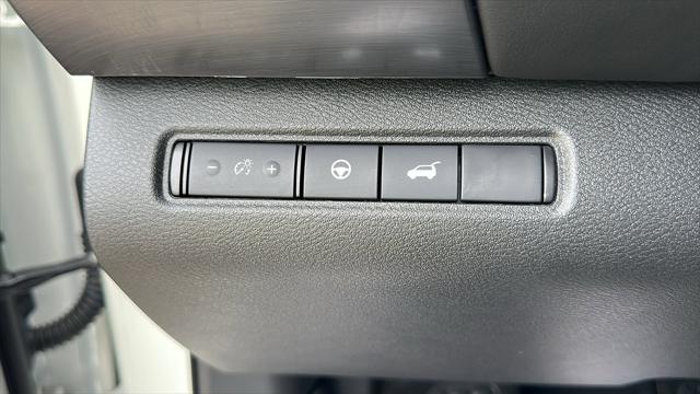 2024 Nissan Pathfinder SL 4WD
