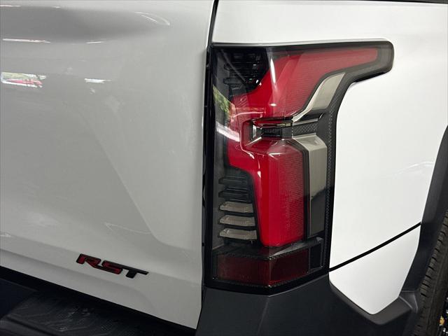 2026 Chevrolet Silverado EV LT - Standard Range 4WD