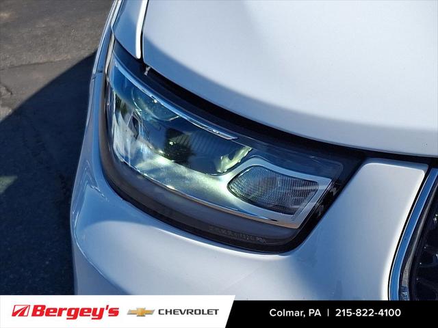 2023 Chrysler Pacifica Hybrid Touring L