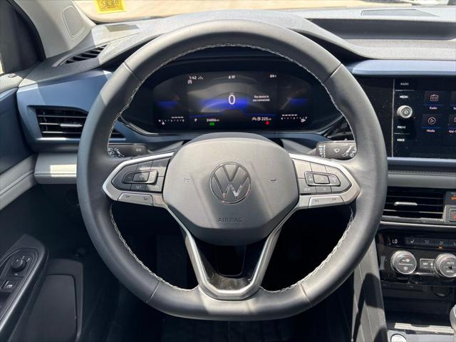 2024 Volkswagen Taos 1.5T SE