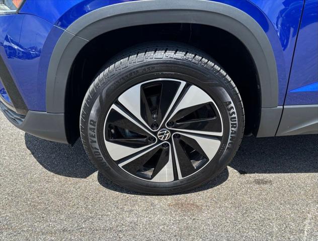 2024 Volkswagen Taos 1.5T SE