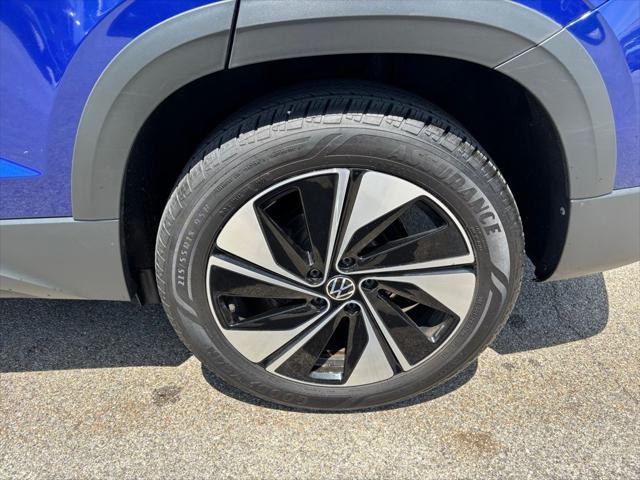2024 Volkswagen Taos 1.5T SE