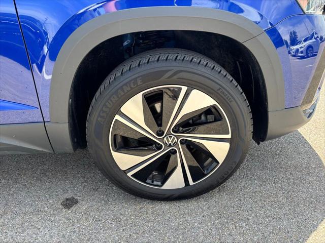 2024 Volkswagen Taos 1.5T SE