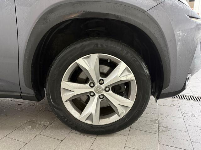 2017 Lexus NX 200t 200t