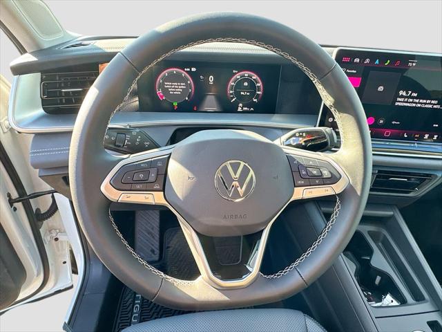 2025 Volkswagen Tiguan 2.0T SE