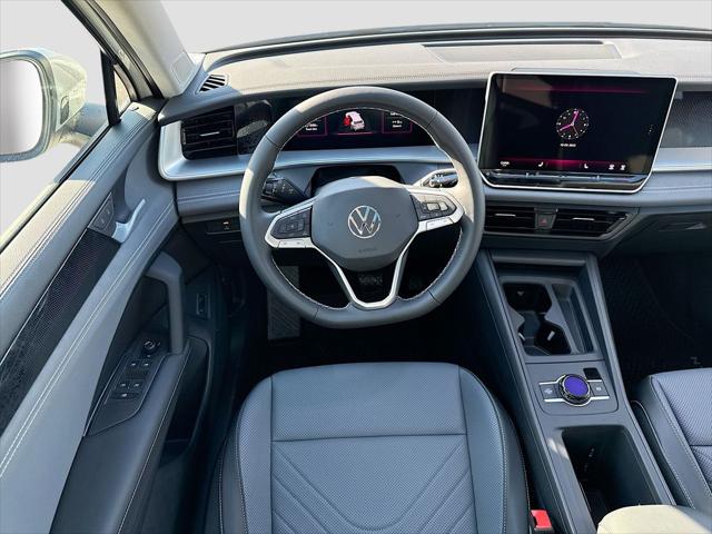 2025 Volkswagen Tiguan 2.0T SE