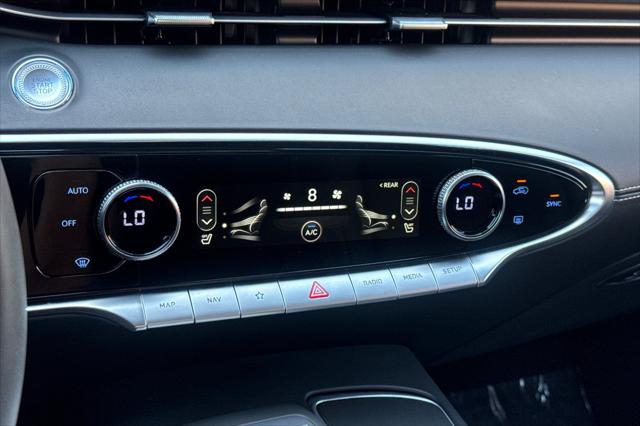 2025 Genesis GV70 2.5T AWD