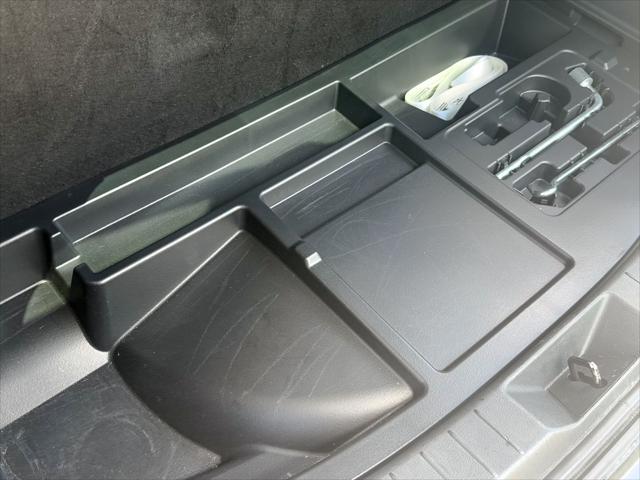 2024 Mazda X-90 3.3 Turbo Preferred