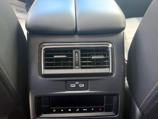 2024 Mazda X-90 3.3 Turbo Preferred