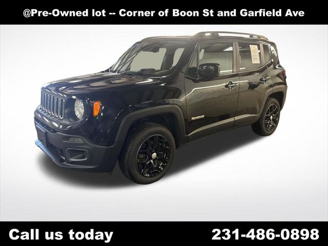 2017 Jeep Renegade Latitude 4x4 for sale in Traverse City, MI