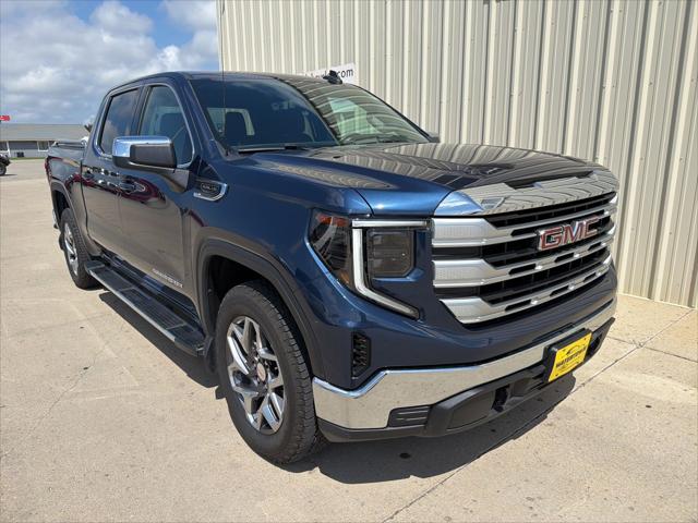 2022 GMC Sierra 1500 4WD Crew Cab Short Box SLE