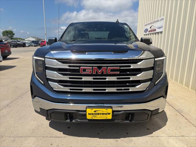 2022 GMC Sierra 1500 4WD Crew Cab Short Box SLE