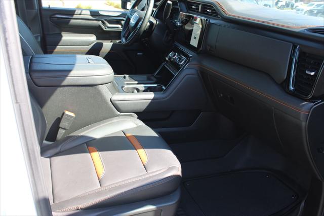 2025 GMC Sierra 2500HD 4WD Crew Cab Standard Bed AT4