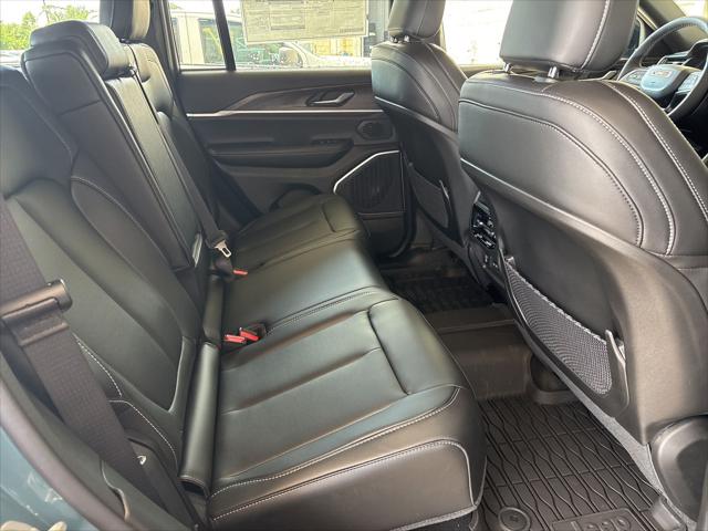 2026 Jeep Grand Cherokee Limited 4x2