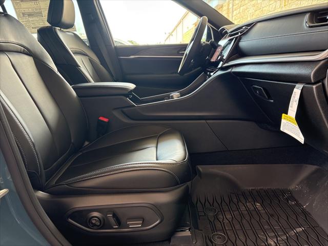 2026 Jeep Grand Cherokee Limited 4x2