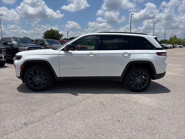 2026 Jeep Grand Cherokee 85th Anniversary Edition