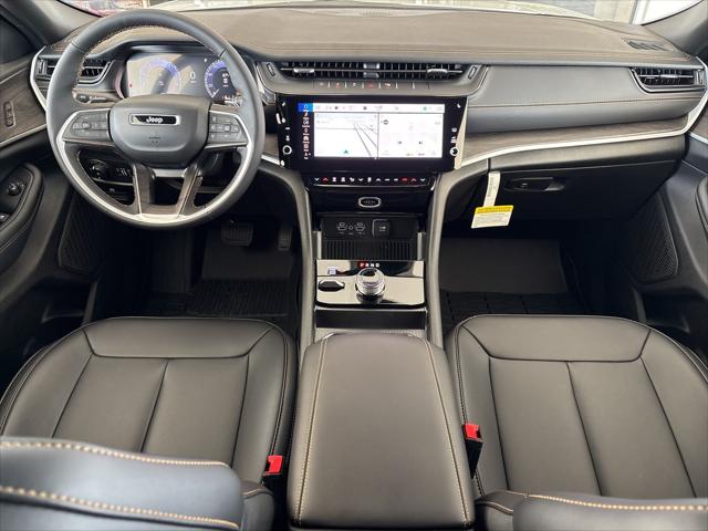 2026 Jeep Grand Cherokee 85th Anniversary Edition