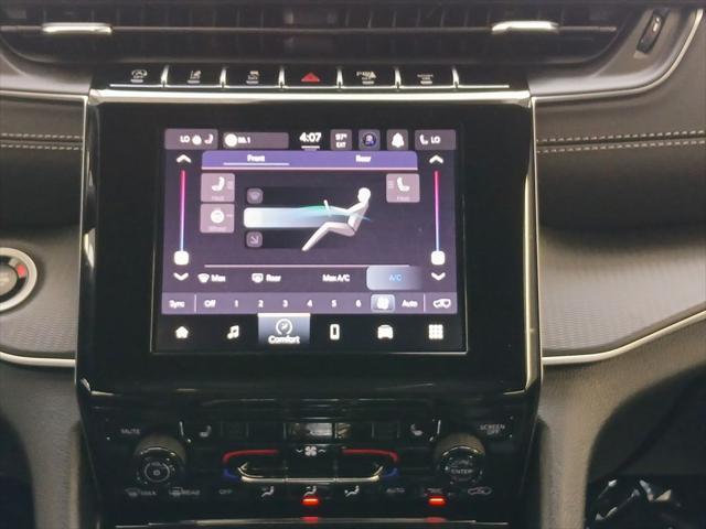 2026 Jeep Grand Cherokee L Altitude 4x2